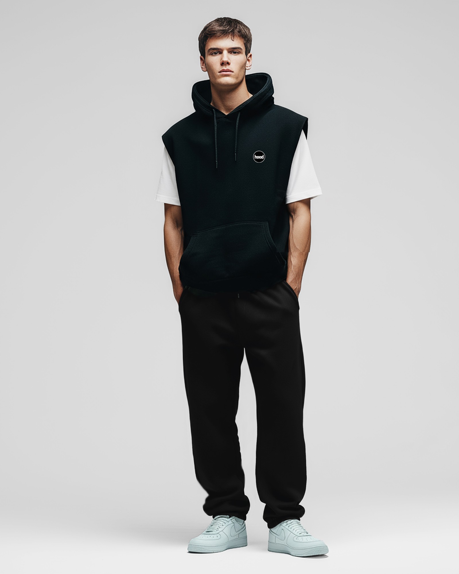 Sudadera sin mangas con capucha color negro