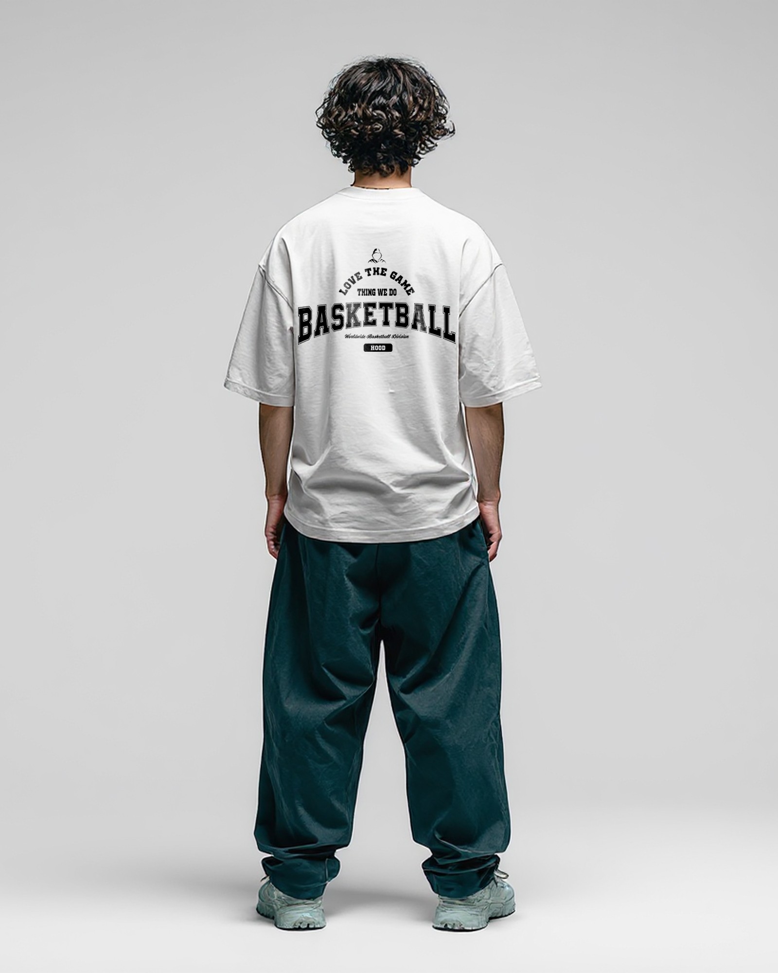 Camiseta hood Unisex Oversize modelo Basketball color blanco