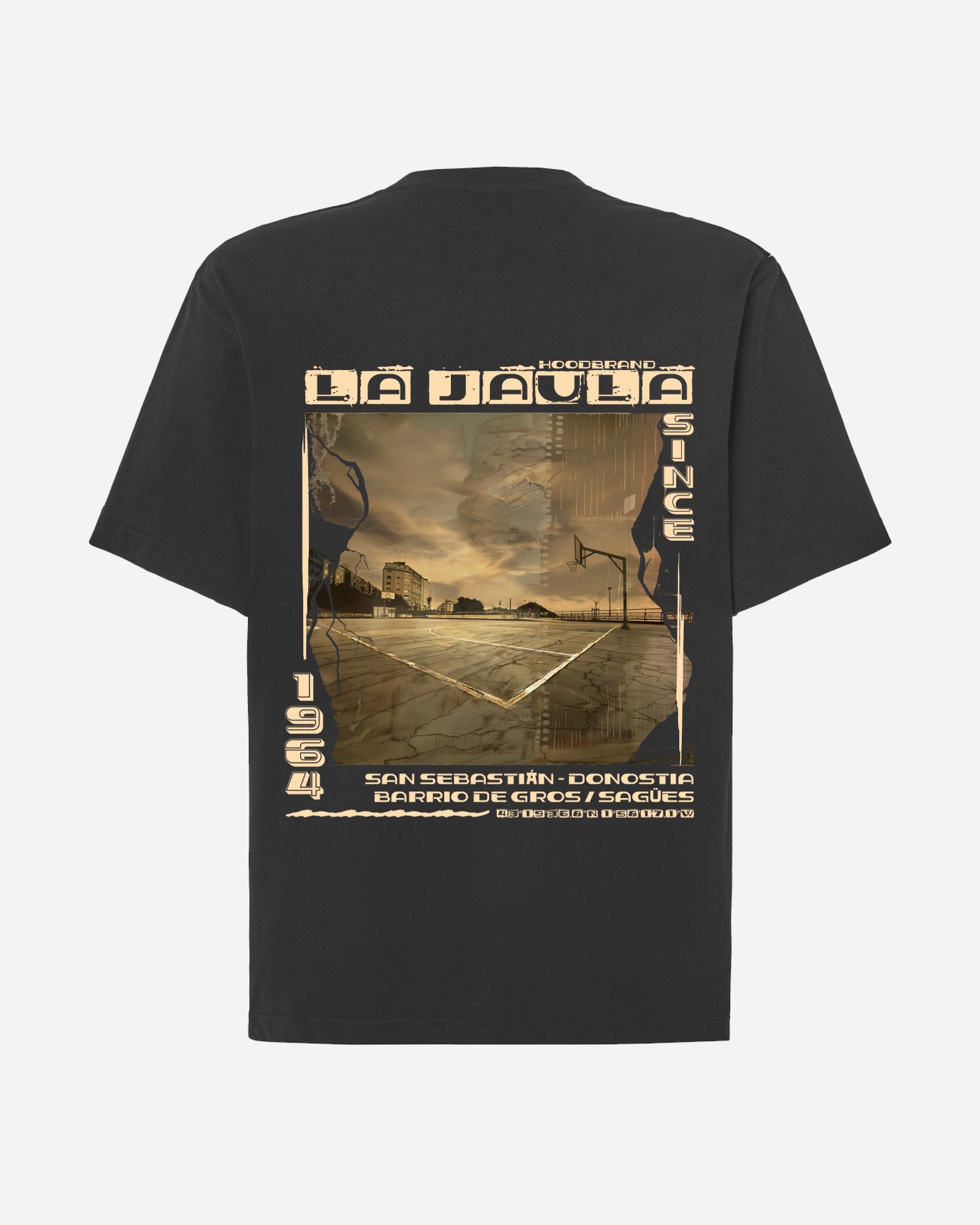 Camiseta hood Unisex Oversize modelo LA JAULA color negro